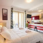 Apartmanhotel Skygate - Airport With Terrace Bari