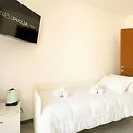 Apartmanhotel Skygate - Airport With Terrace Bari