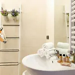 Skygate - Airport With Terrace Apartmanhotel 3*