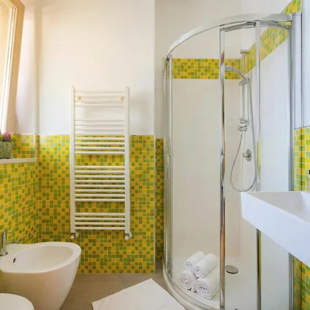Apartmanhotel Skygate - Airport With Terrace Bari