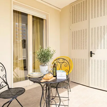 Apart Otel Skygate - Airport With Terrace Bari